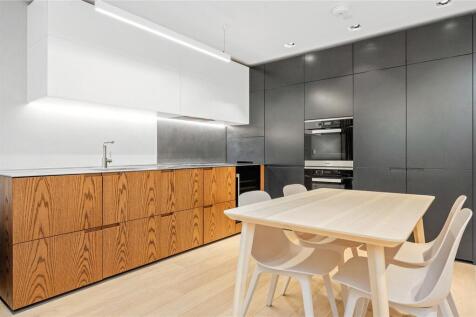 Kitchen/ Reception