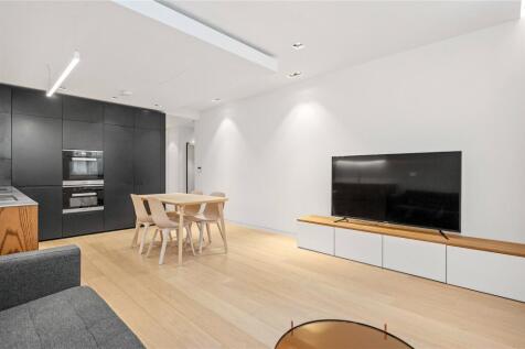 Kitchen/ Reception