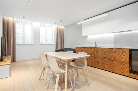 Kitchen/ Reception
