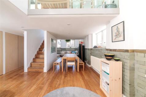 Reception/ Kitchen