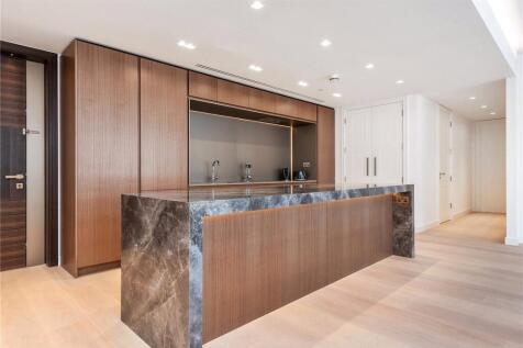 Kitchen/ Reception