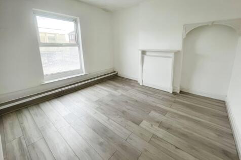 Living/Bedroom