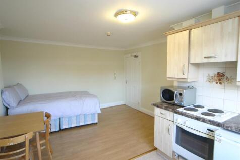 Gloucester Place 167 fl 2 studio2.JPG