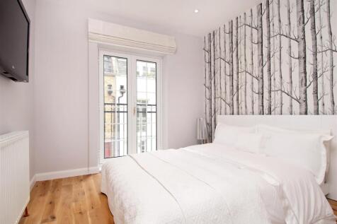huntsworth 47 bedroom2.JPG