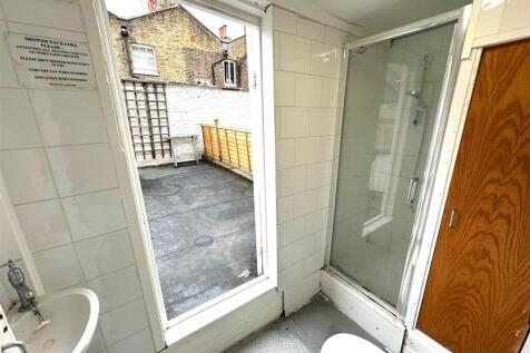 bath 1.jpg