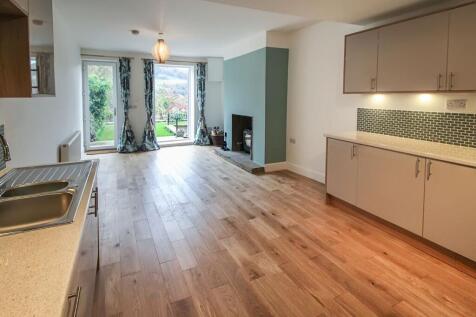 Kitchen / Dining Are