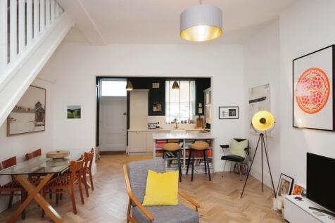 Kitchen/Living Room