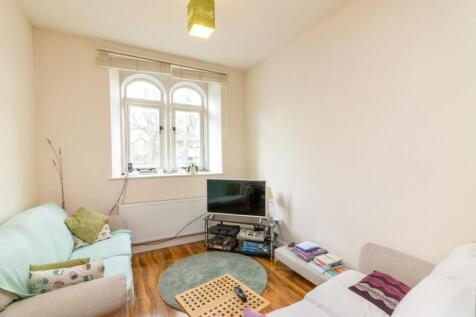 Lounge/Kitchen