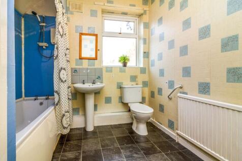 Family Bathroom/WC