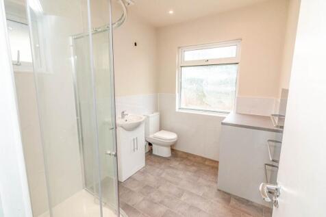 Bathroom/Shower Room