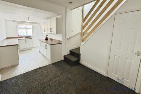 Dining Area/Kitchen