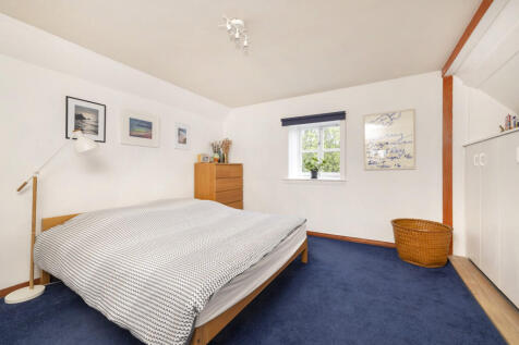 Double Bedroom 1