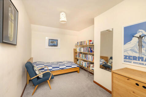Double Bedroom 3