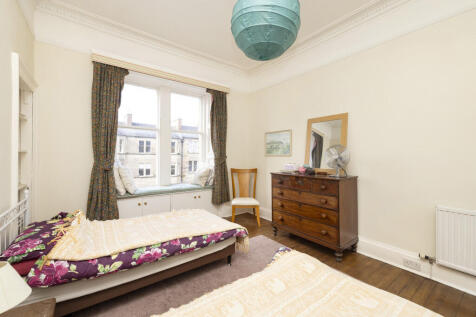 Double Bedroom 1
