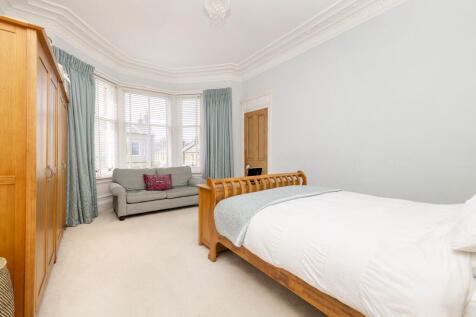 Double Bedroom 1