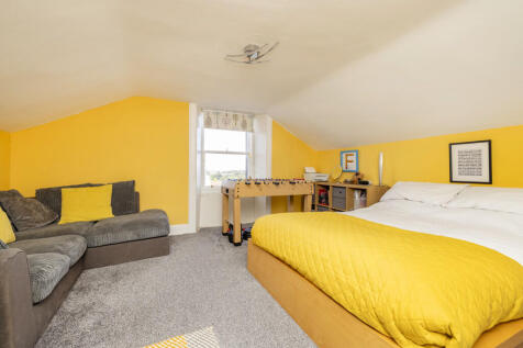 Double Bedroom 3