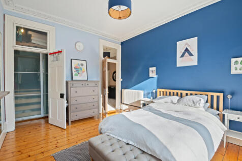 Double Bedroom 1