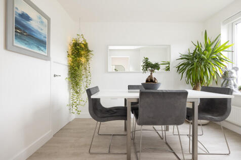 Dining Room / Bedroom 5 - 2 Florence McNeill Lane