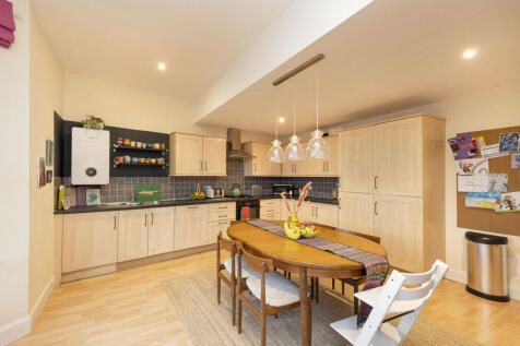 Kitchen / Dining Room - 28 Cadogan Road