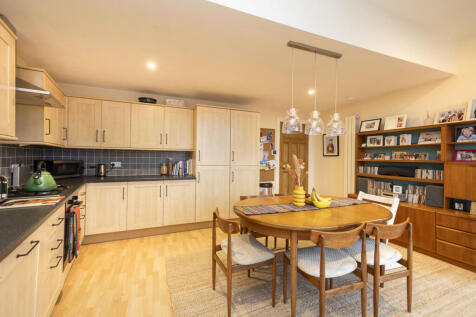 Kitchen / Dining Room - 28 Cadogan Road
