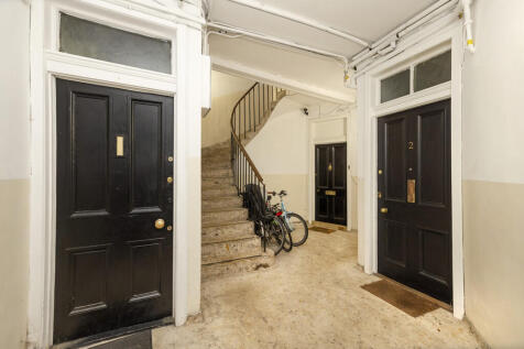 Common Passageway - 2 (PF2) Drumdryan Street