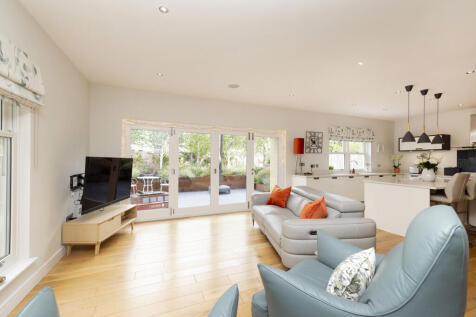 Family Room/Kitchen