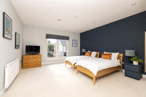 Double Bedroom 2