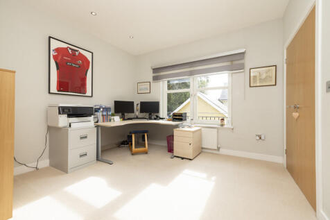 Double Bedroom 4