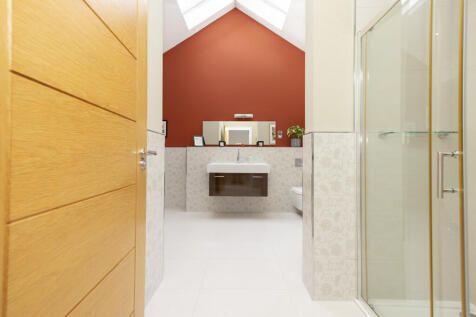 Master Ensuite