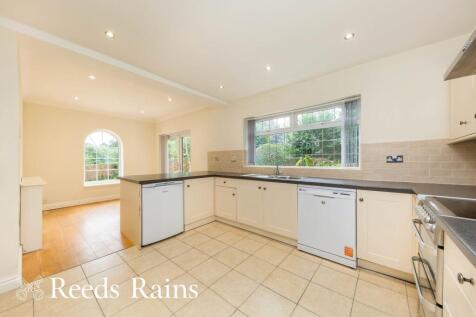 Dining / Kitchen