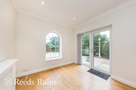 Dining / Kitchen