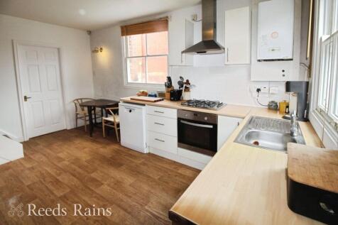 Dining / Kitchen