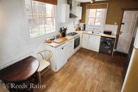 Dining / Kitchen