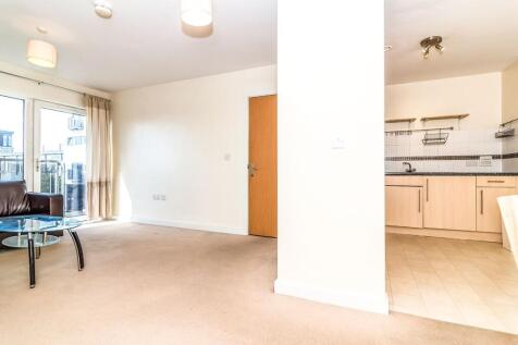 Living Room/Dining R