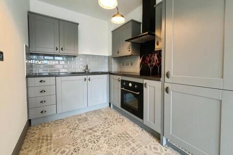 Kitchen/Living Area
