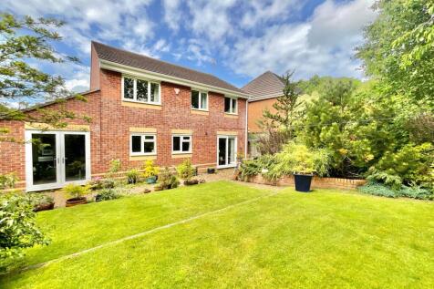 Property Image 4