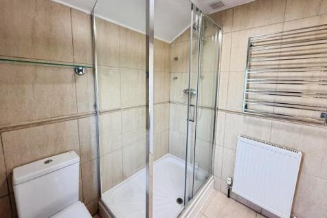 En-Suite 4