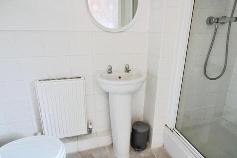 En Suite Shower Room