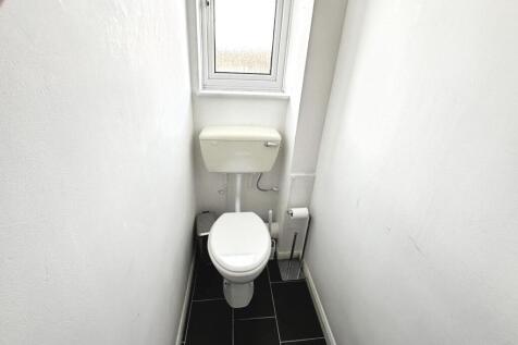 First Floor Wc