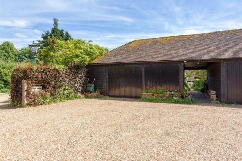 73778_4 Pound Farm Barns Winchester Road Chawton (