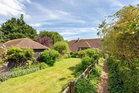 73778_4 Pound Farm Barns Winchester Road Chawton (