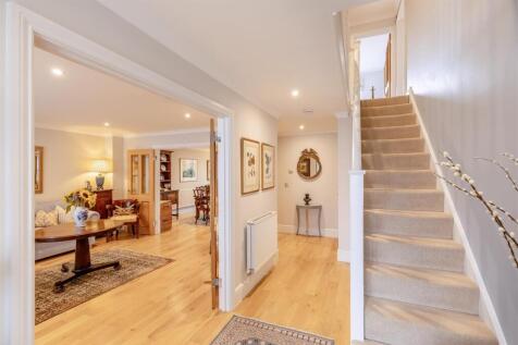 8617429-interior01.jpg