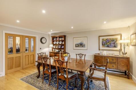 8617429-interior07.jpg