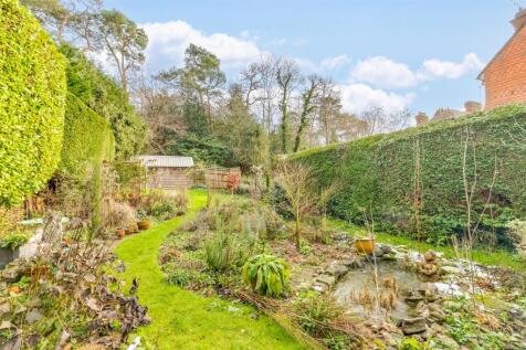 Hollowdene Lodge-63.jpg