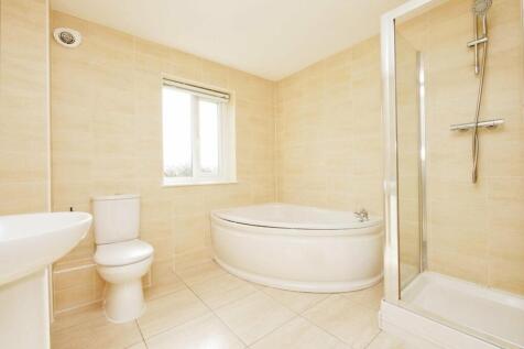 En Suite Bathroom