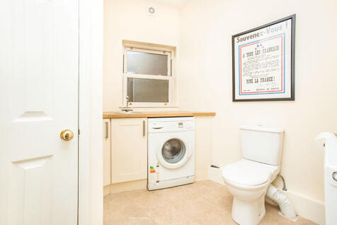 Utility Room/Wc