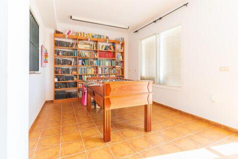 Property Image 42