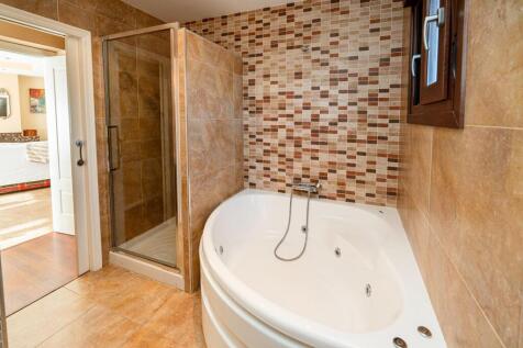 Property Image 79