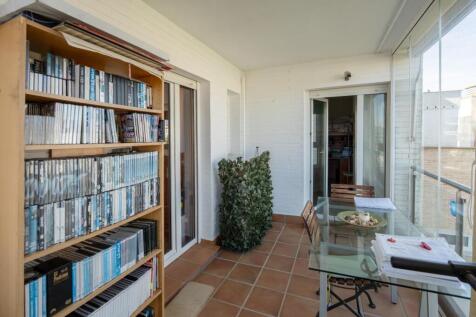 Property Image 28