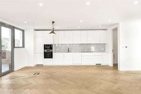 Reception/Kitchen